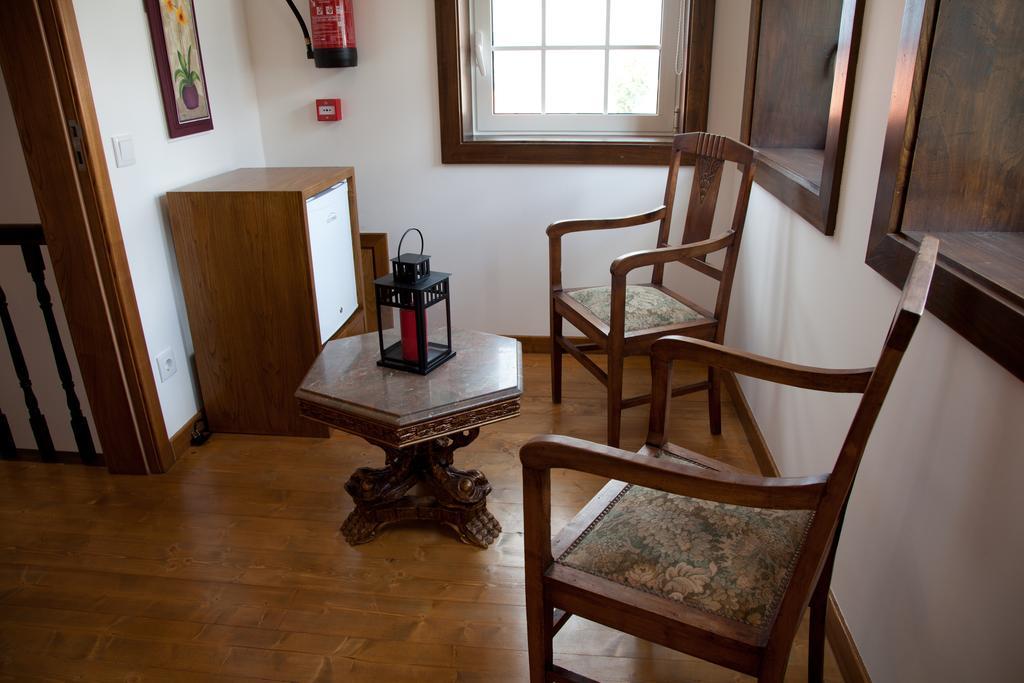 Cerrado Dos Outeirinhos Villa Cinfães Kamer foto